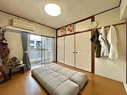 居間