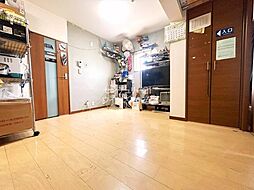 居間