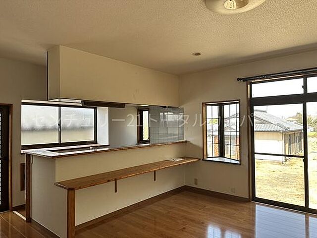 リビング/ダイニング 宮崎市田野町甲8639-9