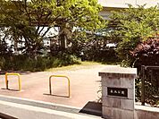 長池公園まで647m