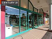 パントリー住道駅店まで590m