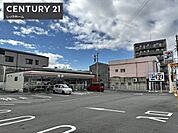 セブンイレブン　大東赤井2丁目店まで851m