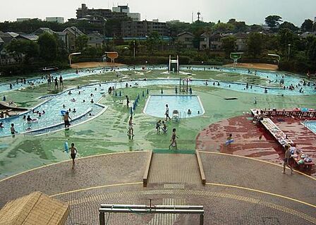 東部公園まで936m