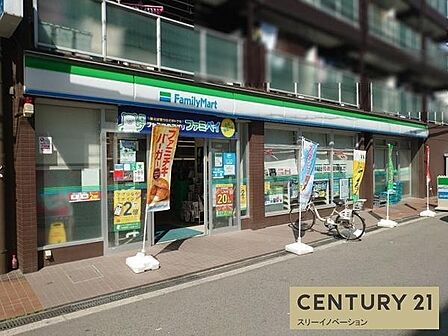 ファミリーマート伝法六丁目店まで316m