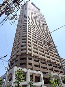 外観:41階建のタワーマンション! 外観:41階建のタワーマンション!