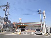 セブンイレブン藤井寺岡1丁目店まで1070m
