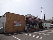 セブンイレブン藤井寺道明寺2丁目店まで393m