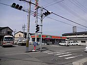 サンクス羽曳野伊賀店まで431m