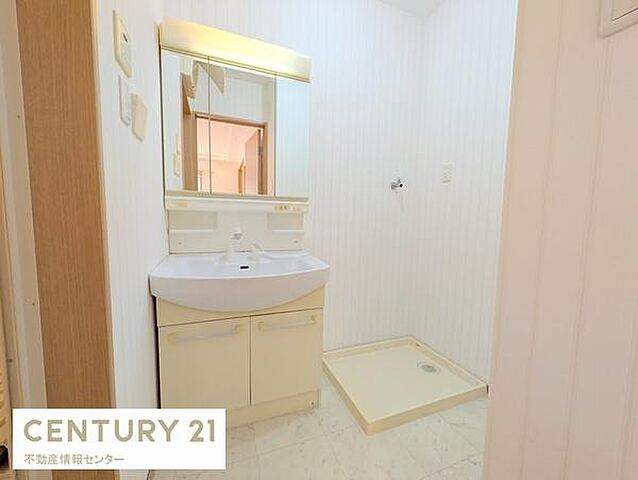 洗面 大阪市港区市岡2丁目13-62