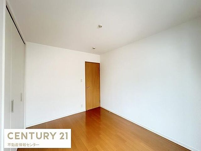 室内 大阪市此花区春日出南1丁目4-10