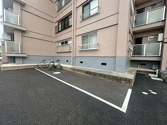 【駐輪場】マン...