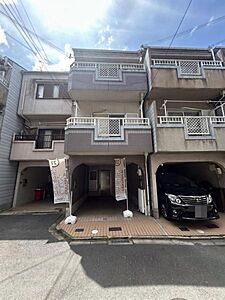 外観:【外観】平成7年6月建築、木造2階建 外観:【外観】平成7年6月建築、木造2階建