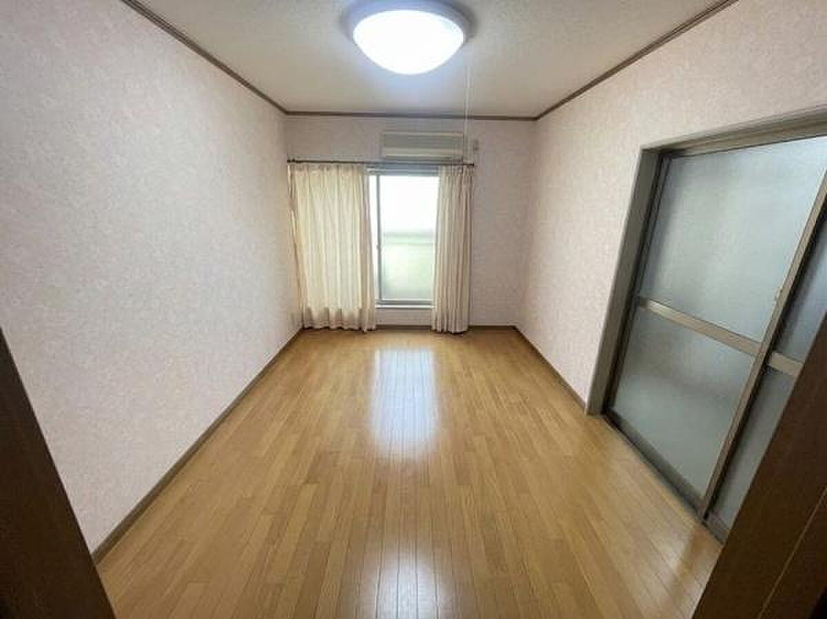 Used detached house · 5DK in Osaka &mdash; photo 5