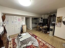 寝屋川コーポラス 3LDKのリビング/ダイニング