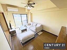 ナイスアーバン狭山　4階 3LDKのリビング/ダイニング