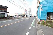 ウエルシア鶴ヶ島新町店まで555m