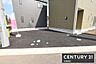 駐車場：【　駐車場　/　parking　】並列2台可能な駐車スペースご夫婦それぞれのお車をお家の前に停めることができます