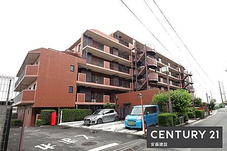 2026年9月リフォーム完了(水回り設備交換、クロス全室・床材張替他)いつでも現地案内、内見可能です!
