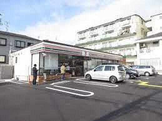 画像19:セブンイレブン神戸大和町4丁目店まで429m