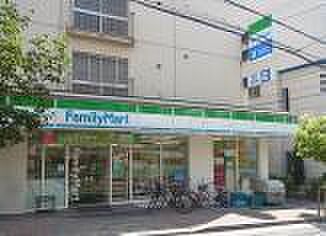 画像18:ファミリーマート神戸花隈店まで247m