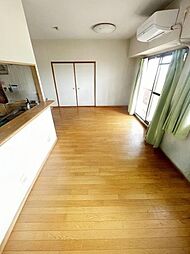 居間