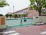 周辺：新里小学校まで120m、新里小学校120m(徒歩2分）