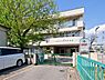 周辺：青柳小学校まで950m、青柳小学校950m(徒歩12分）