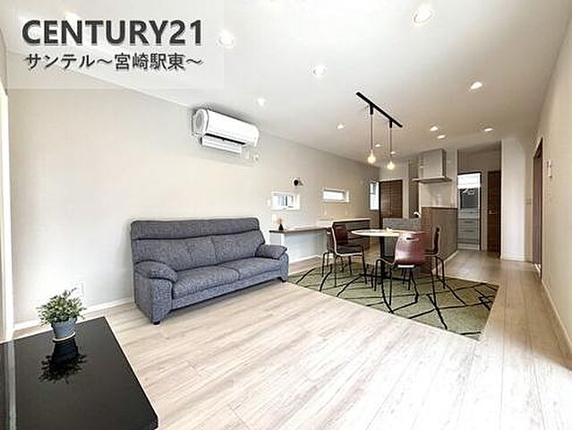 リビング/ダイニング 宮崎市恒久南3丁目6番4