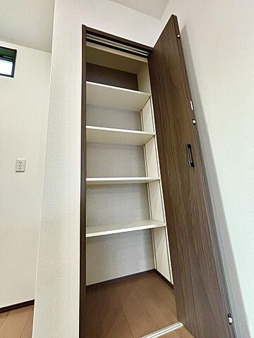 収納 宮崎市大字恒久