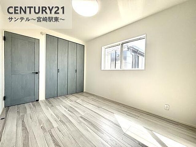 室内 宮崎市吉村町下り松甲2489番5