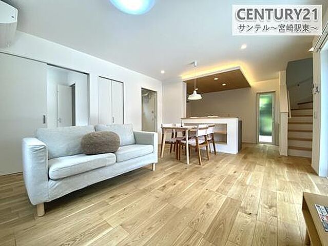 リビング/ダイニング 宮崎市中西町