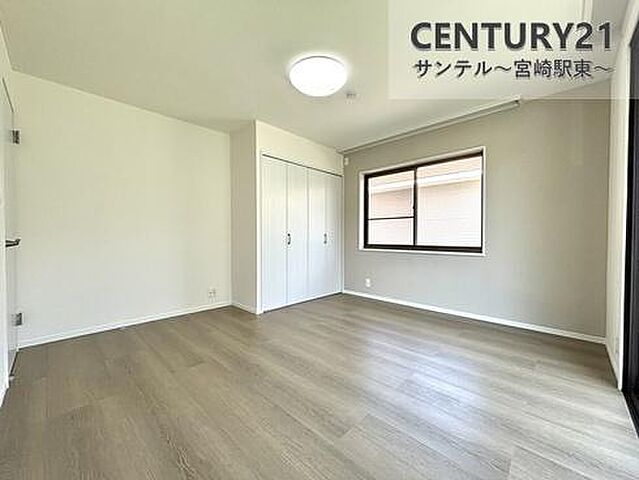 室内 宮崎市月見ケ丘5丁目36-8