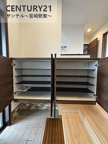 玄関 都城市吉尾町