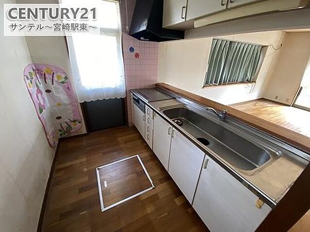 キッチン 宮崎市清武町池田台15-13