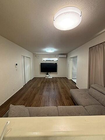 リビング/ダイニング 宮崎市新別府町麓