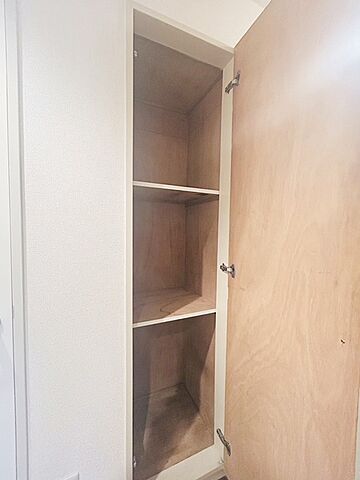 収納 ロイヤル多摩蘭坂ハイツ 3階/-