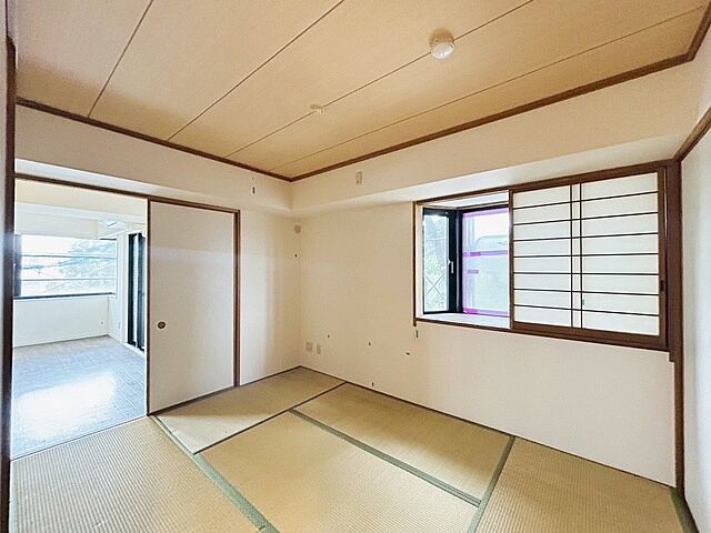 和室 ロイヤル多摩蘭坂ハイツ 3階/-