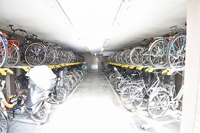  グランスイート三鷹下連雀 2階/-