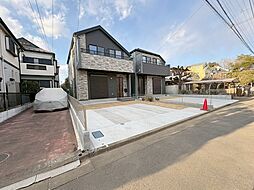 物件画像 リビングに階段を配した「萩山の邸」