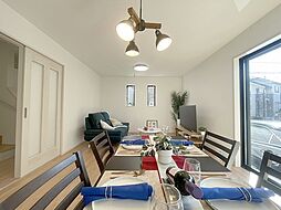 リビング/ダイニングの画像