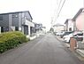 外観：安心して暮らすことのできる住宅街。　住宅地の道路は一般に交通量が少なく車などの騒音が少ないため、住民にとって静かな生活環境が提供されます。 