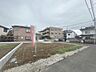外観：現地ご見学の際、スタッフが様々なご質問に対応いたします、周辺環境、前面道路、建築可能な建物について、ぜひご相談ください。 