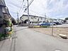 外観：安心して暮らすことのできる住宅街。　住宅地の道路は一般に交通量が少なく車などの騒音が少ないため、住民にとって静かな生活環境が提供されます。 