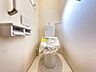 トイレ：トイレにはウォシュレット機能を標準装備。 