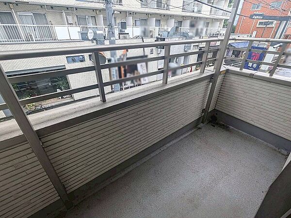 バルコニーを拡大表示