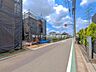 外観：安心して暮らすことのできる住宅街。　住宅地の道路は一般に交通量が少なく車などの騒音が少ないため、住民にとって静かな生活環境が提供されます。 