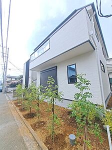 外観:建物が完成しましたので室内のご見学予約スタート。当日のご見学予約も大歓迎です。お気軽にご連絡ください。エステート白馬国分寺店は火曜水曜も営業しております。 外観:建物が完成しましたので室内のご見学予約スタート。当日のご見学予約も大歓迎です。お気軽にご連絡ください。エステート白馬国分寺店は火曜水曜も営業しております。