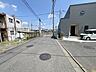 外観：安心して暮らすことのできる住宅街。　住宅地の道路は一般に交通量が少なく車などの騒音が少ないため、住民にとって静かな生活環境が提供されます。 