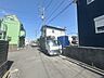 外観：安心して暮らすことのできる住宅街。　住宅地の道路は一般に交通量が少なく車などの騒音が少ないため、住民にとって静かな生活環境が提供されます。 