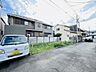 外観：周辺は住宅が建ち並ぶ閑静な住宅街です。 